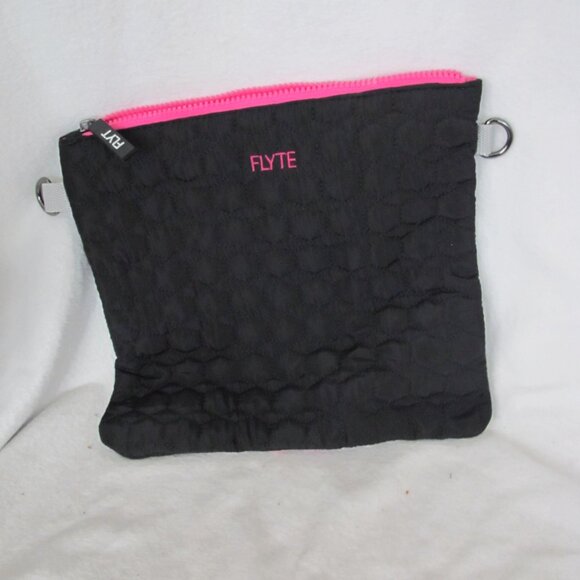Like New - Flyte Bag - Picture 1 of 9